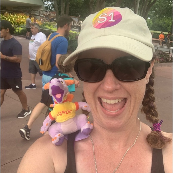 Meet your Posher, Crystal - Picture 11 of 11